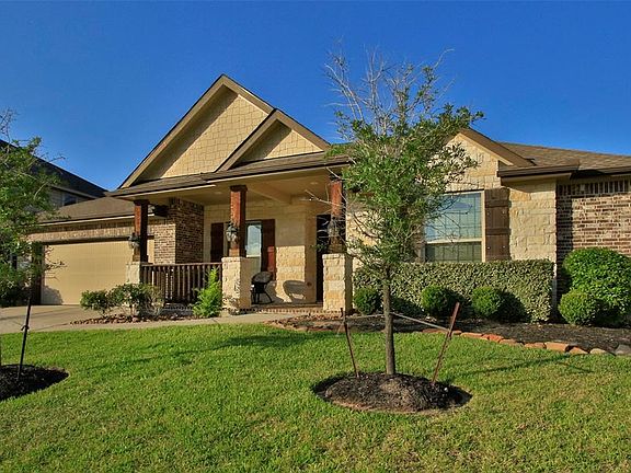 3rd image of 22702 Alderdale Ln