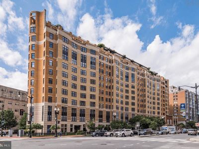 400 Massachusetts Ave NW APT 621, Washington, DC, 20001