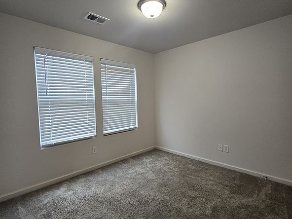 5th image of 268 Laclede Ave