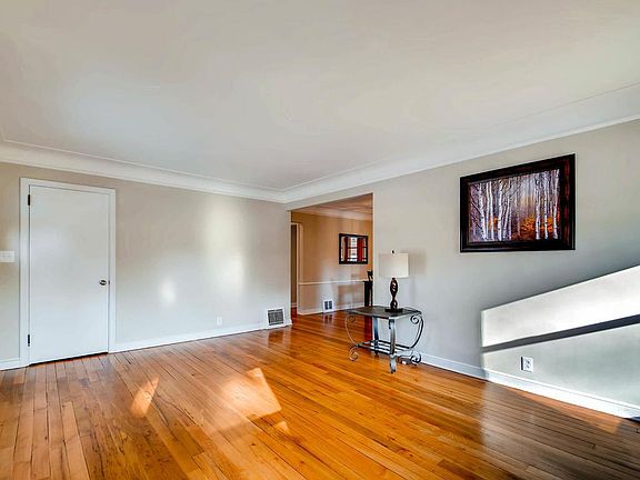 4th image of 3925 Brunswick Ave S