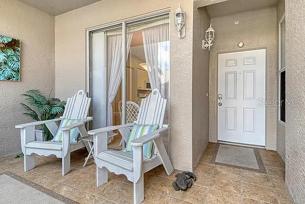 2 bed, 2.0 bath, 1333 sqft, $5,300 — Photo 3
