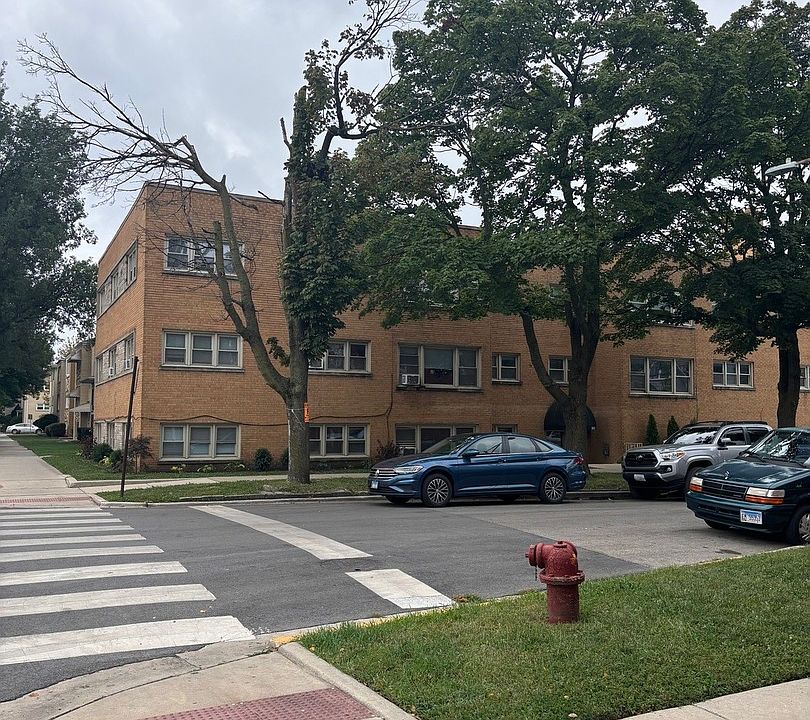 1st image of 5601 W Byron St #A