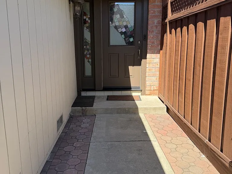 5447 Anselmo Ct — Photo 30
