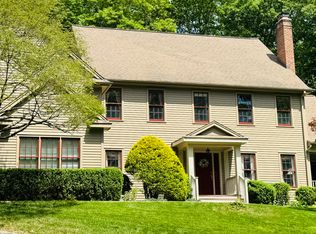 281 Newtown Turnpike, Redding, CT 06896