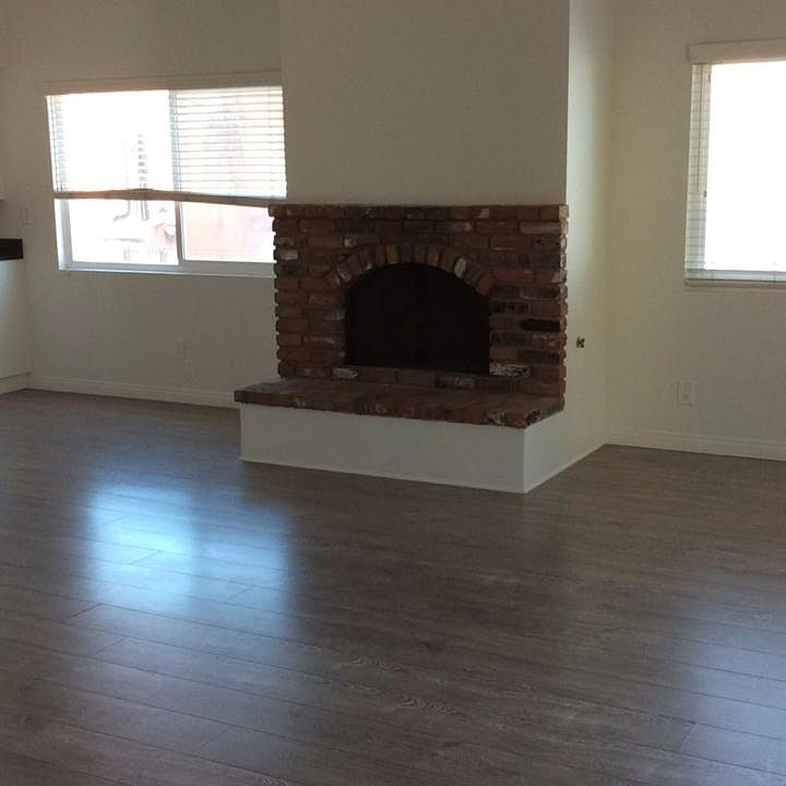 1st image of 16 18th Ave APT A
