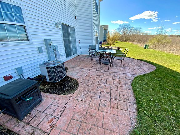 4th image of 12880 W Wakefield Dr