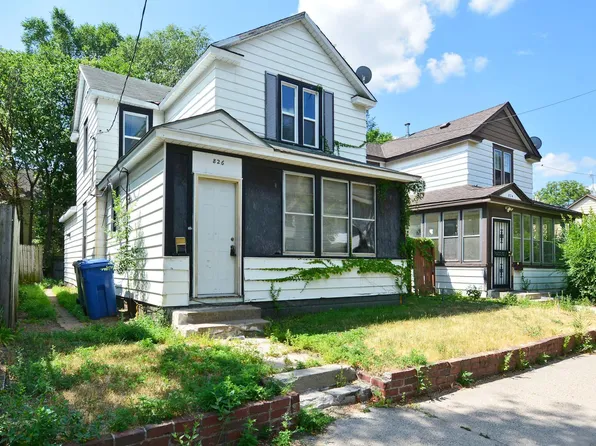 826 26th Ave NE, Minneapolis, MN 55418