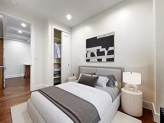 Rented by Dallien Realty Limited Liability Company | media 36