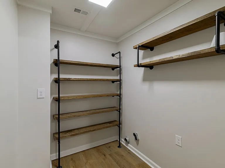 315 Ansley Dr — Photo 11