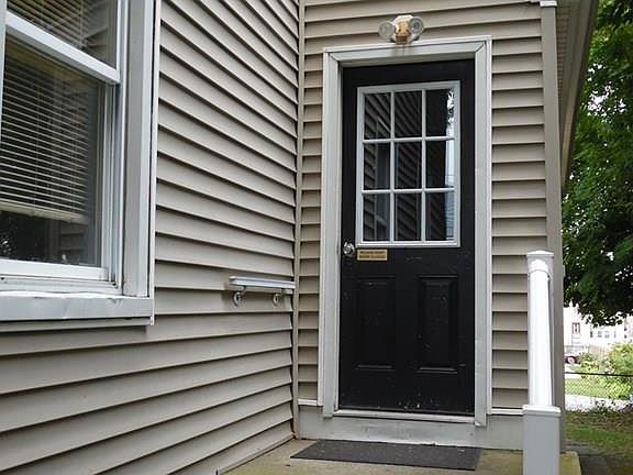 2nd image of 674 King Philip St