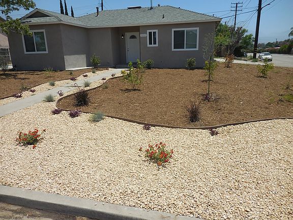 2nd image of 3207 Conejo Dr