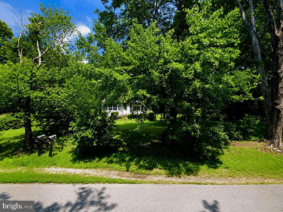 2nd image of 3110 Poseytown Rd