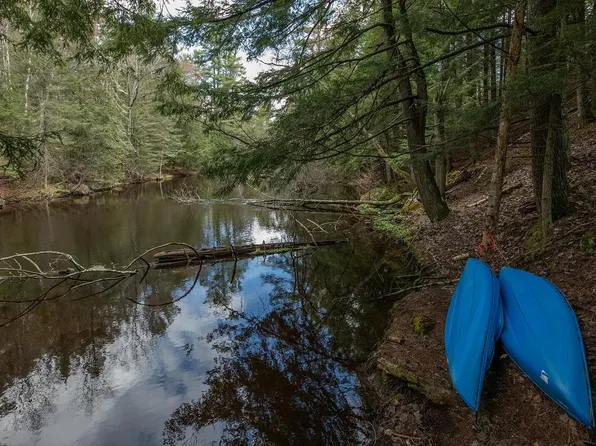 3530 Deer Trl, Eagle River, WI 54521