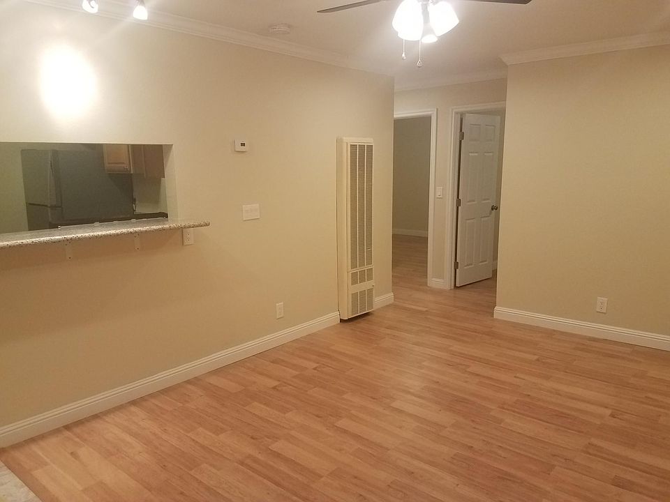 1st image of 1134 Edsel Dr APT 4
