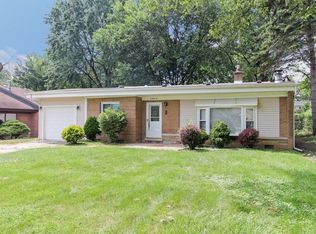 1410 S Stewart Ave, Lombard, IL