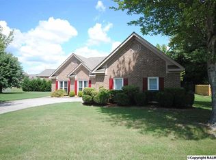 13017 Huntcliff Rd SE, Huntsville, AL 35803