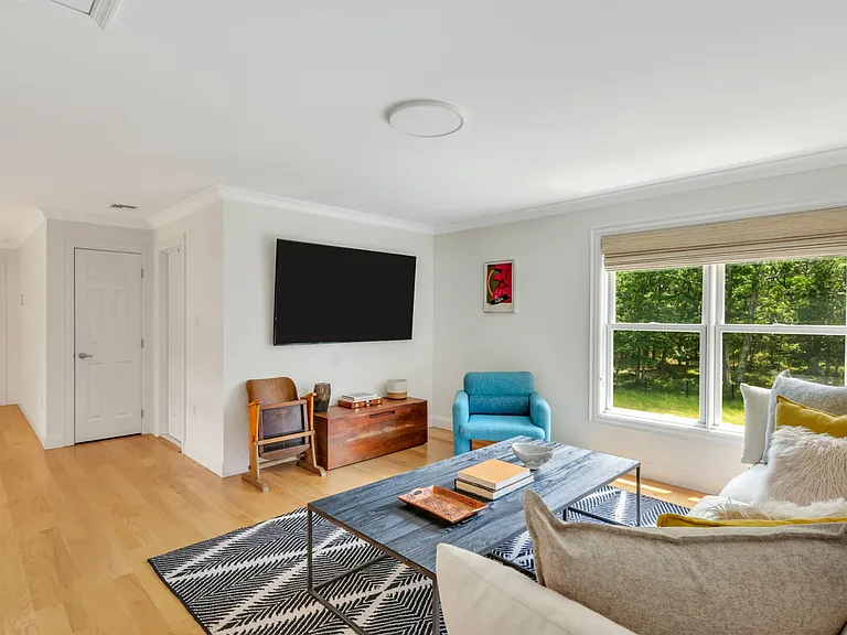 8 Wildflower Ln — Photo 20