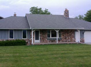 2611 W Sunnyview Cir, Appleton, WI 54914