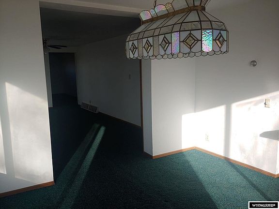 4th image of 923 Washakie Ave #10