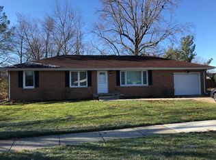 1109 Broadmoor Dr, Champaign, IL 61821