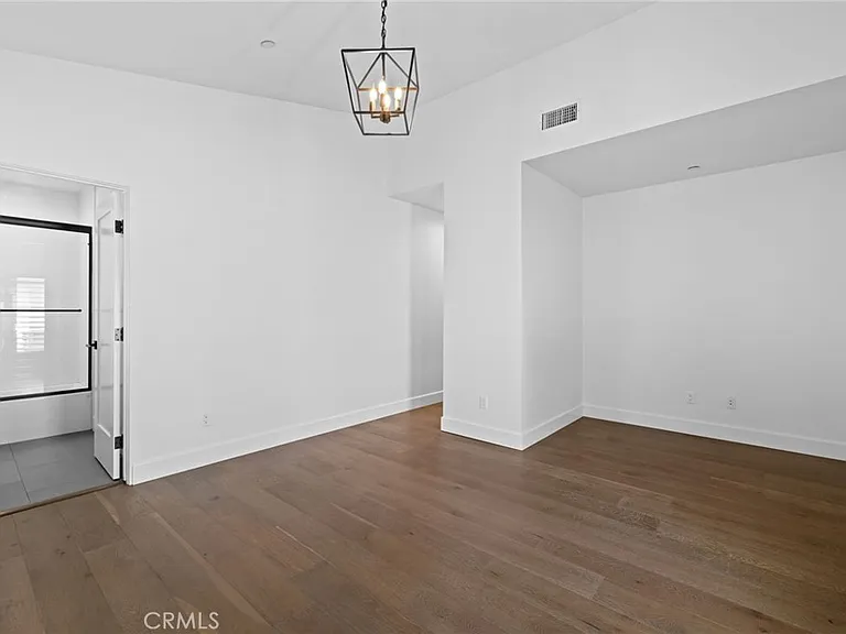 827 N Lamer St — Photo 25
