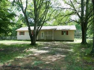 345 Kilpatrick Rd, Adamsville, TN 38310