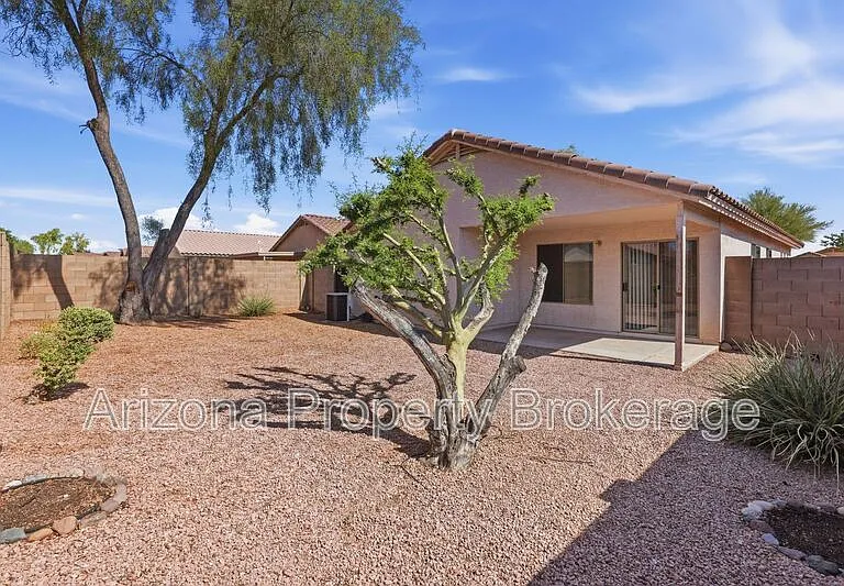 14823 W Redfield Rd — Photo 27