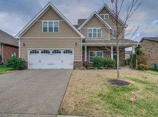 612 Saddlestone Dr, Lebanon, TN 37090