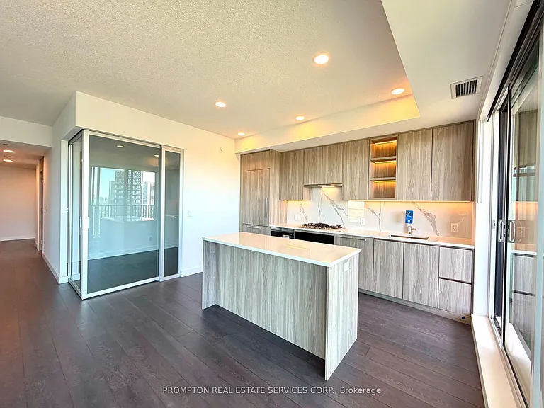 18 Esther Shiner Blvd #3002 — Photo 14