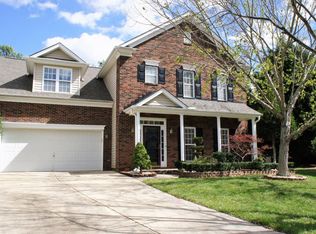 1841 Chinchester Ln, Charlotte, NC 28270