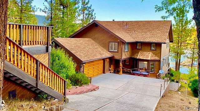 1st image of 783 Cove Dr