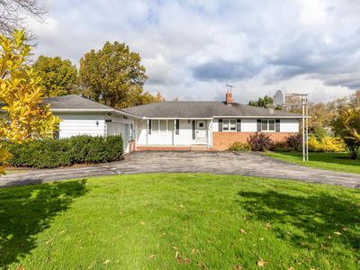 24761 Maidstone Ln, Beachwood, OH, 44122