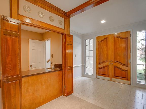 3rd image of 17311 Ponderosa Pines Dr