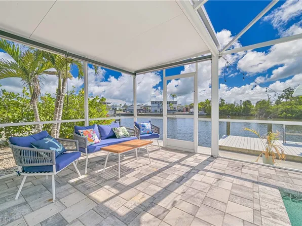 2868 Sanibel Blvd, Saint James City, FL 33956