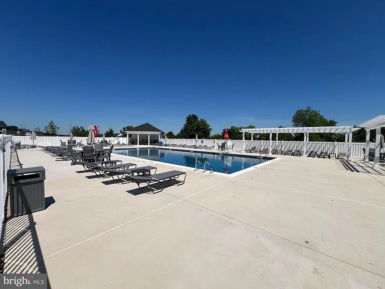2208 Jacob Francis — Photo 15