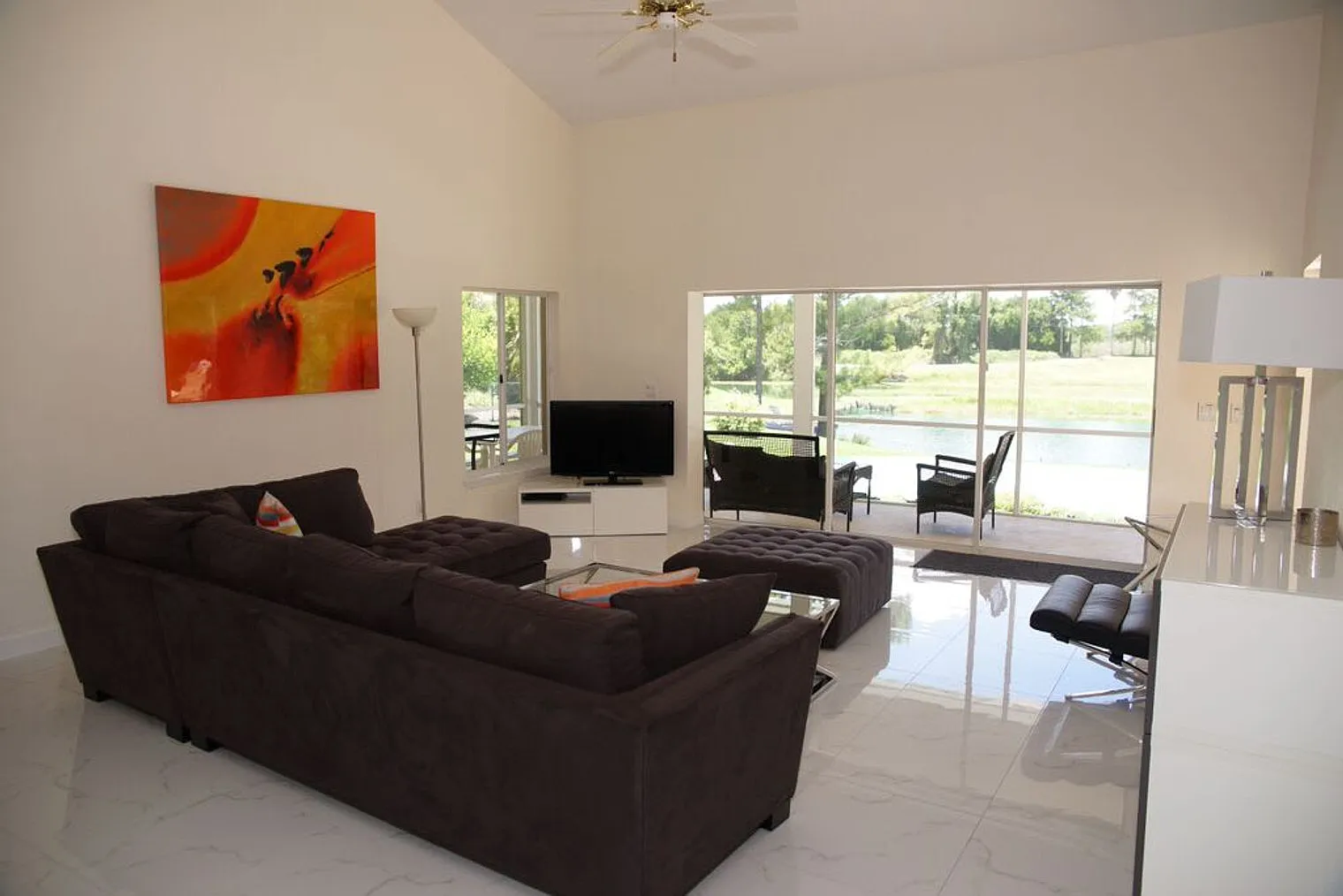 3 bed, 3.0 bath, 1786 sqft, $8,564 — Photo 1