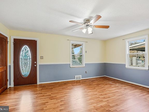 5th image of 4810 Odell Rd