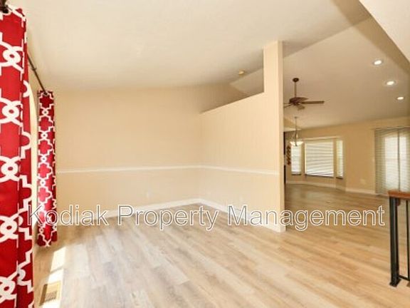 5th image of 3138 W Aubrey Dee Cir