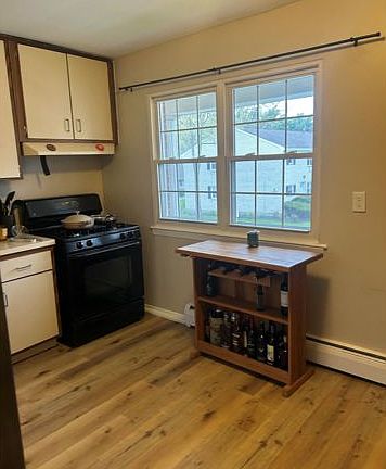 5th image of 2305 Wilshire Ln #2305