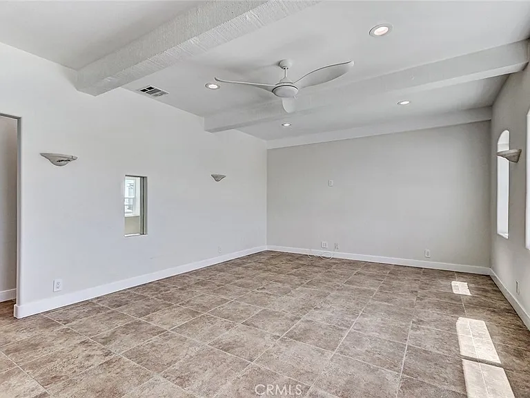 3305 Highland Ave — Photo 20