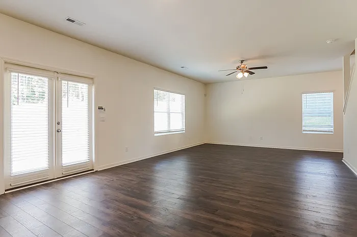 5776 Timber Leaf Loop — Photo 4