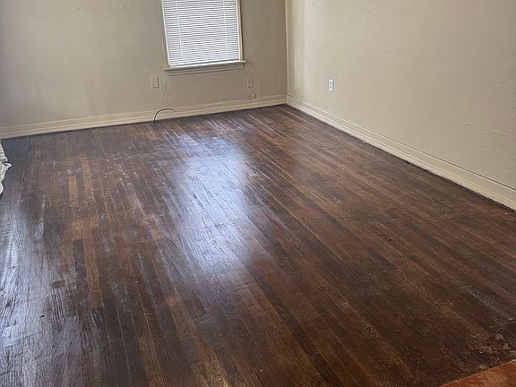 Living/Front Room