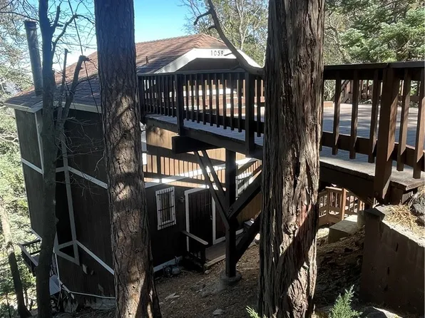 1059 Mercury Way, Crestline, CA 92325