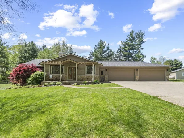 2825 Kings Corners Rd E, Mansfield, OH 44904