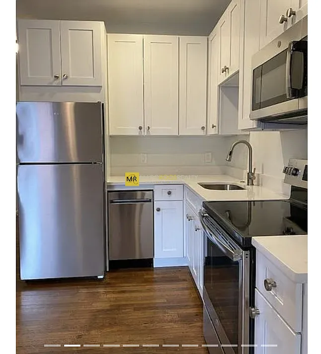 Building Photo - 499 Beacon St #2