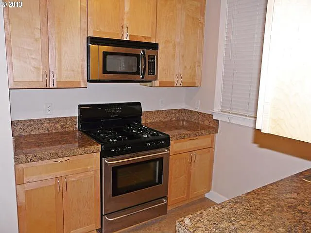 1 bed, 623 sqft, $1,275 — Photo 3