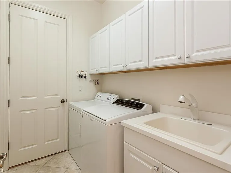 20092 Palermo Lake Ct — Photo 26