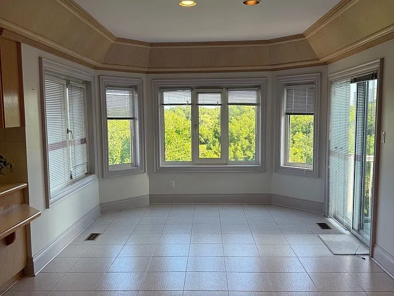 10 Norris Pl — Photo 11