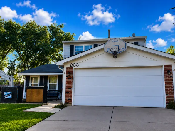 233 Yellow Pine Dr, Bolingbrook, IL 60440