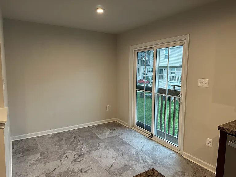 106 Reign Way — Photo 12